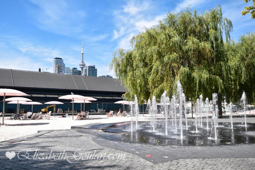 Luxury Condo With Cn Tower View 토론토 외부 사진